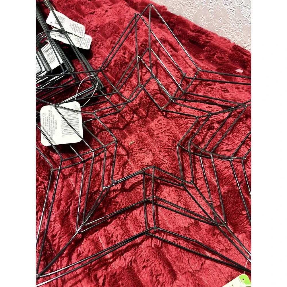 14 Piece Wreath Wires 10 Squares 14 inches 2 Stars 13 inches 2 Candy Canes 20 In